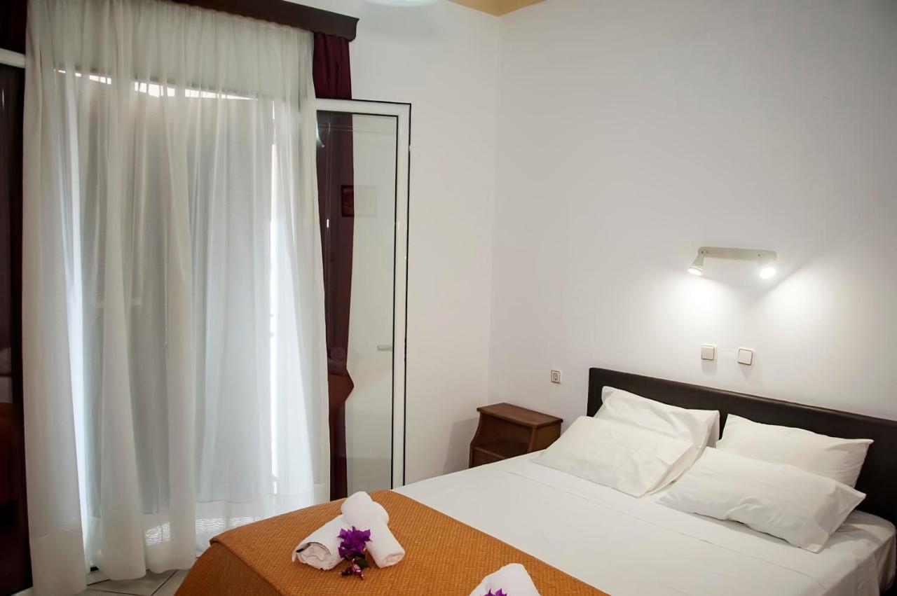 Empress Corfu Apartment เปรามา ภายนอก รูปภาพ